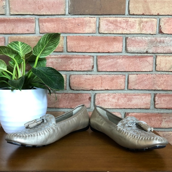 Robert Zur Checker Style Metallic Driving Loafer in True Silver and True Gold - Picture 6 of 10